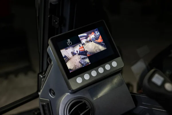 Mini Excavator ViO80-7 screen.