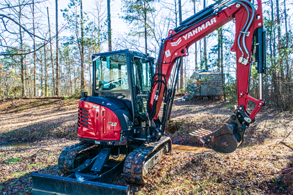 Yanmar Mini Excavator SV40 in action.