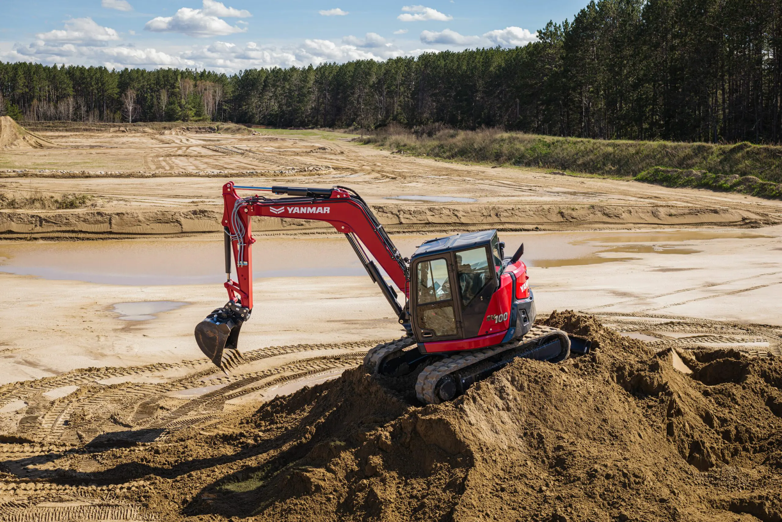 Mini Excavator SV100-7 excavating
